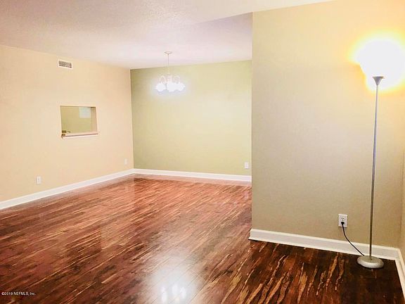 3rd image of 1800 Park Ave APT 117