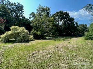 227 E Ashley St, Atmore, AL 36502