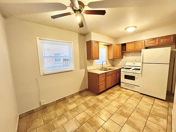 3rd image of 2119 135th Pl APT 1