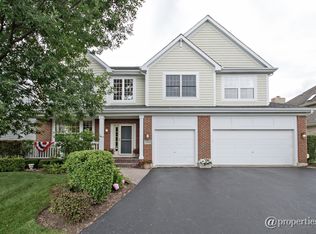 2343 Hazeltime Dr, Vernon Hills, IL