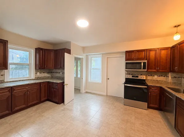 36 Champney St #1, Brighton, MA 02135