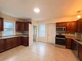 36 Champney St, Brighton, MA