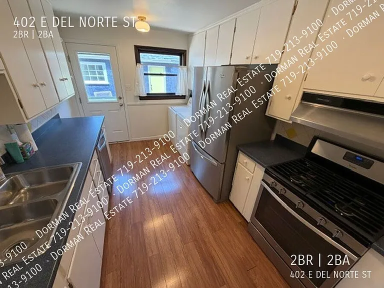402 E Del Norte St — Photo 2