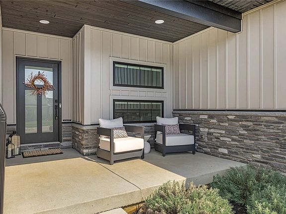 2nd image of 9921 Rothschild Ct