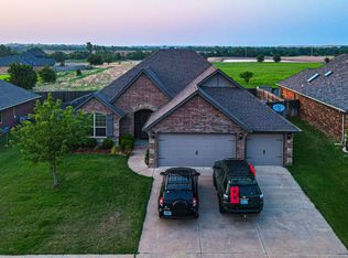 4206 NE Mossy Oak Dr, Lawton, OK 73507