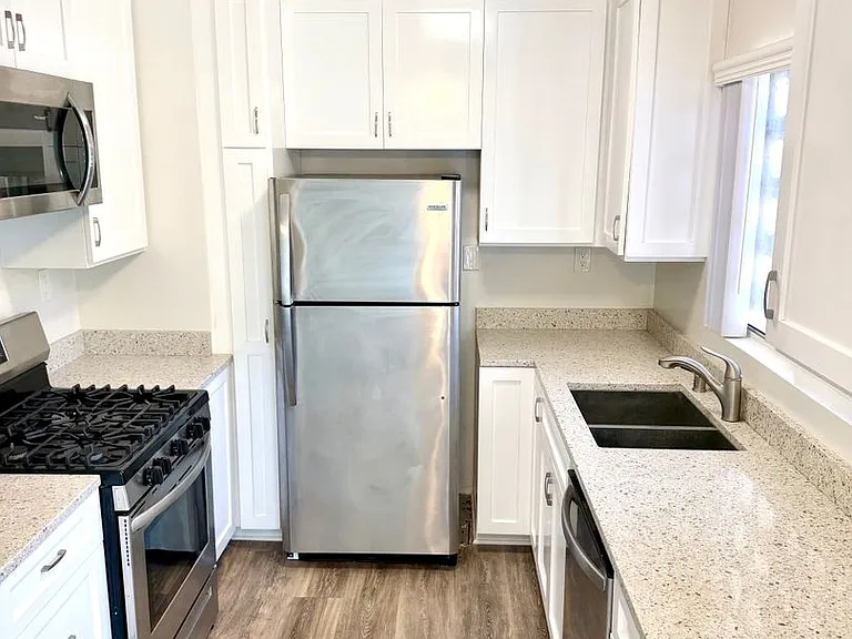 The Village Gate Apartments — Photo 3