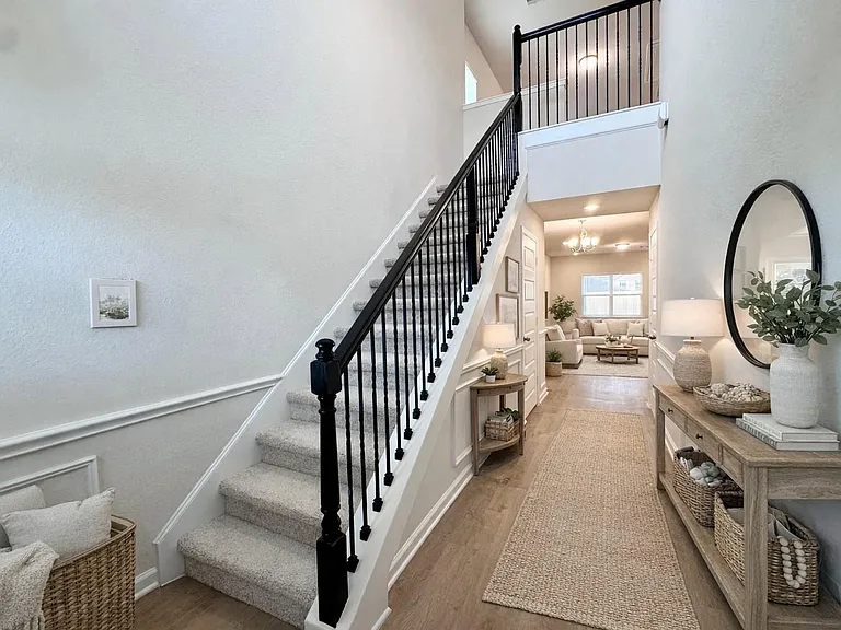 9749 Enclave Ridge Rd — Photo 4