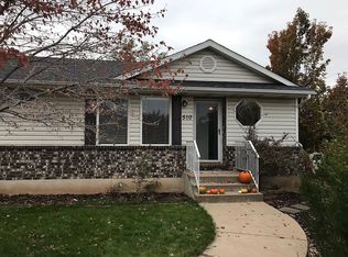 510 Crestwood Rd, Kaysville, UT 84037