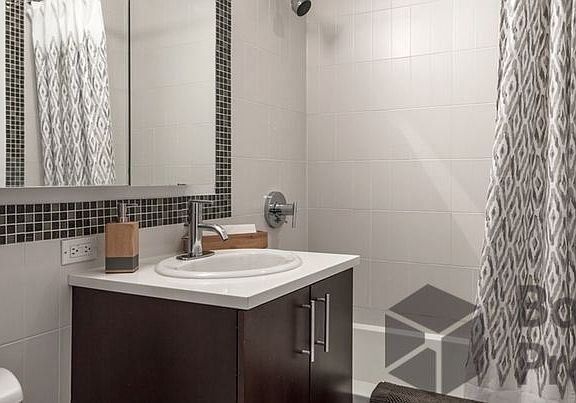 5th image of 225 Schermerhorn St APT 22E