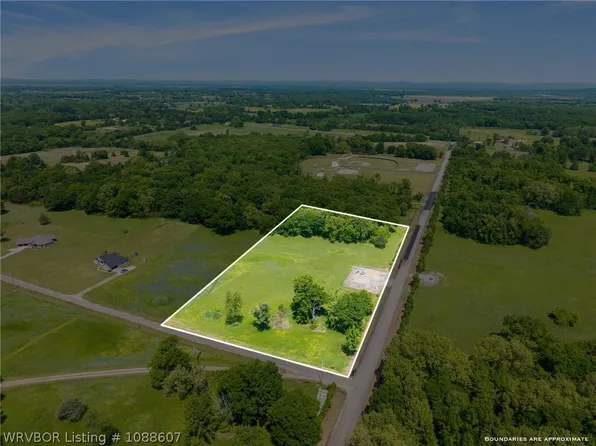 Feather Hill Rd, Lavaca, AR 72941