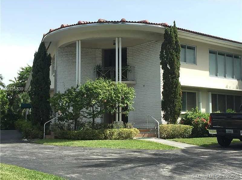 1st image of 50 Park Dr