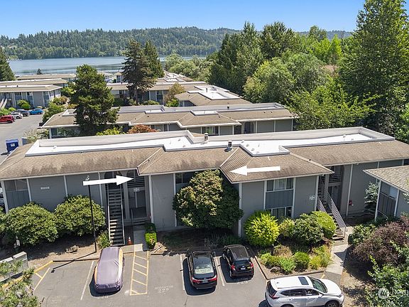 2nd image of 17301 NE 45th Street #90