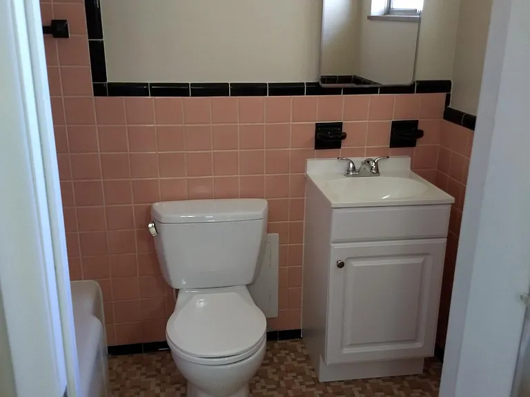 284 North Ave #4 — Photo 11