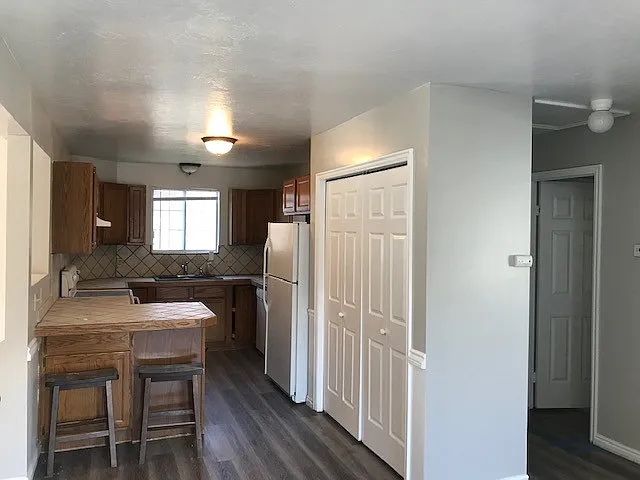 2149 E 2900 N — Photo 10