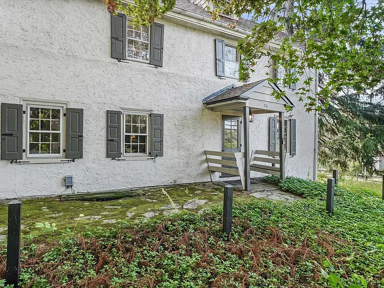 20 Ellis Ln — Photo 21