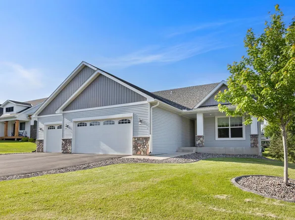 1300 Bellavista Cir, Buffalo, MN 55313