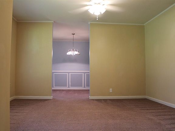 5th image of 3551 Swan Ln