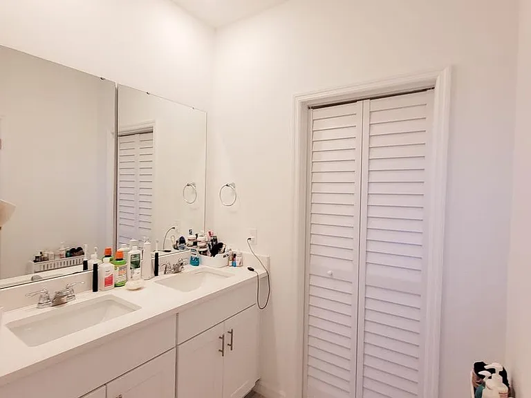 4692 Homestead Trl — Photo 15