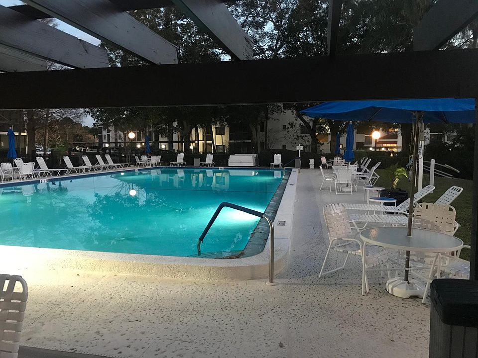 1st image of 2585 Countryside Blvd