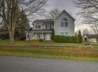 5214 Waldron Rd, Auburn, NY 13021