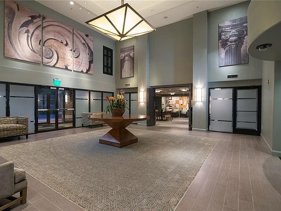 4th image of 330 Las Colinas Blvd E