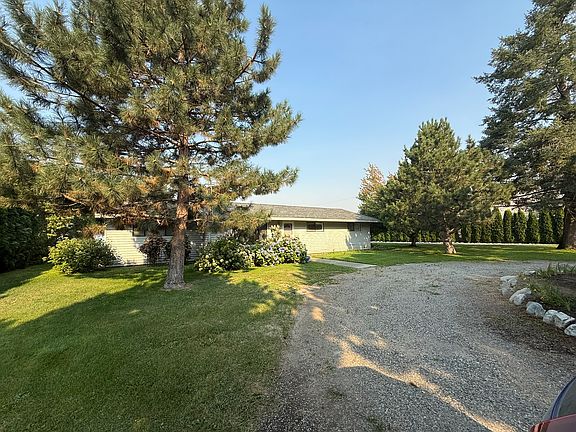 2nd image of 22 Dietrich Rd