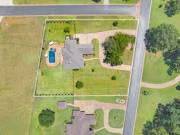 4th image of 117 Pecan Valley Dr