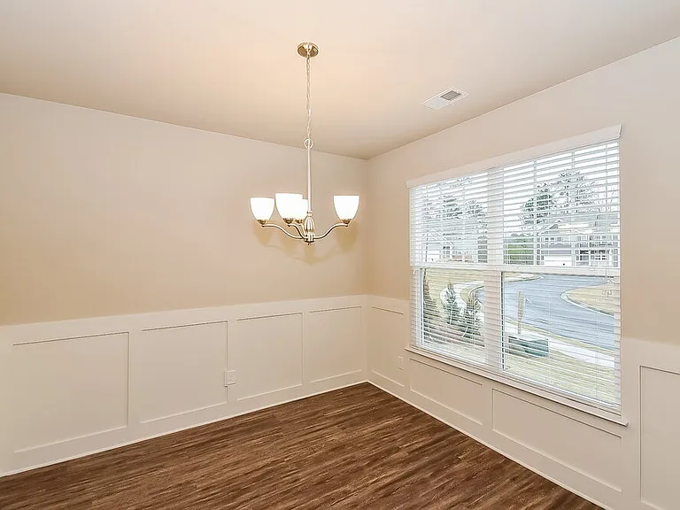 279 Faron Dr SW — Photo 6