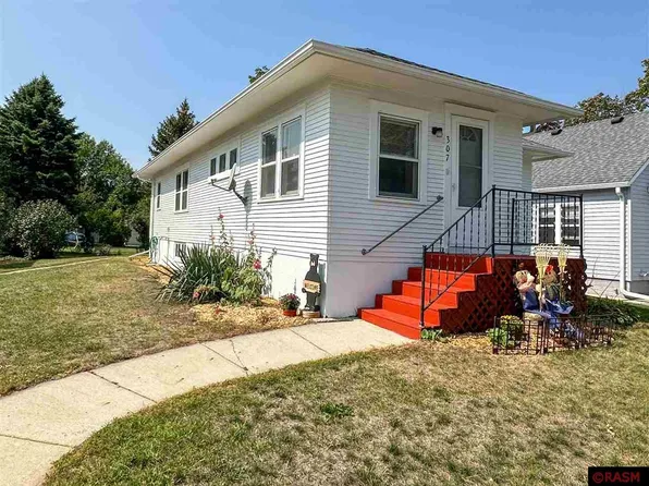 307 4th Ave NW, Arlington, MN 55307