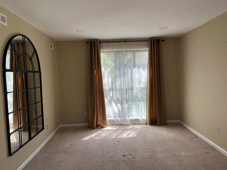 2037 Royal Fern Ct #22C — Photo 17
