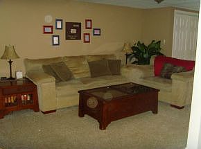 4th image of 4645 Woodcliff Dr