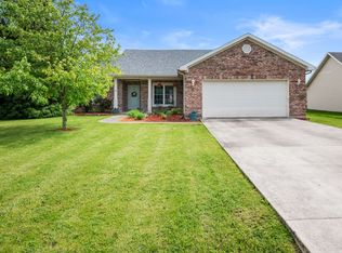 3605 W Moore Rd, Muncie, IN 47304