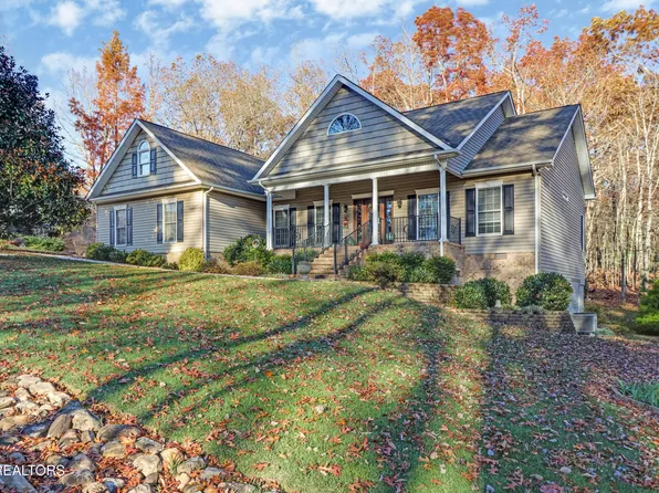 105 Kings Down Dr, Fairfield Glade, TN 38558