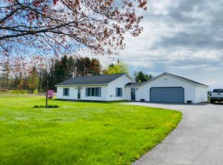 345 Billings Rd, Hermon, ME 04401
