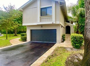 64 Greens Rd #64, Hollywood, FL 33021