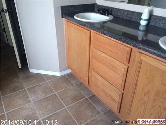 3rd image of 8752 S 262nd East Ave