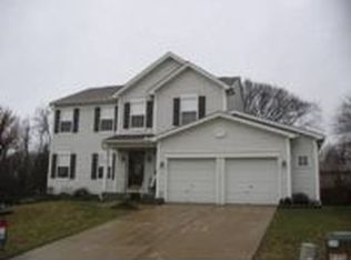 2888 Willow Ridge Dr, Cincinnati, OH 45251