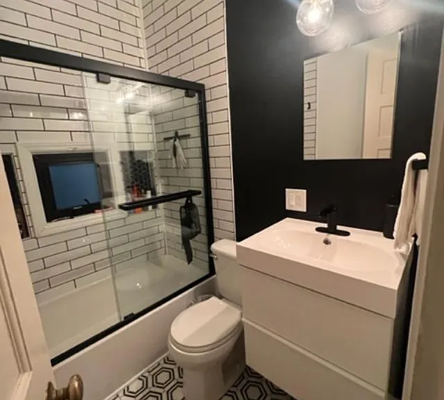 110 Berkeley St #1 — Photo 8