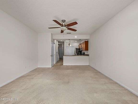 5th image of 11344 ESTANCIA VILLA Circle #602