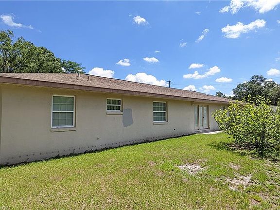 5th image of 501 Constitution Dr