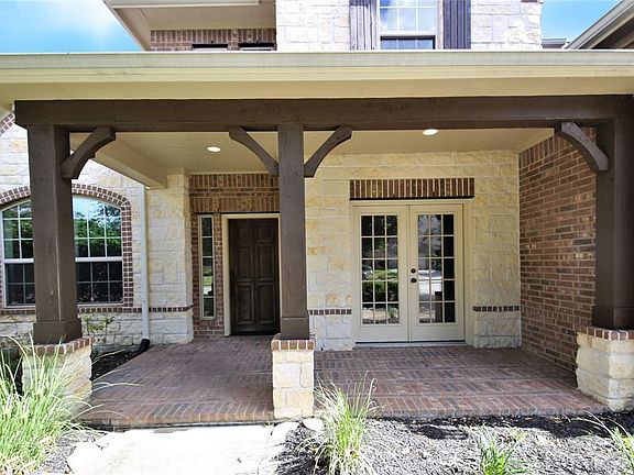 4th image of 2218 Valley Blossum Ln