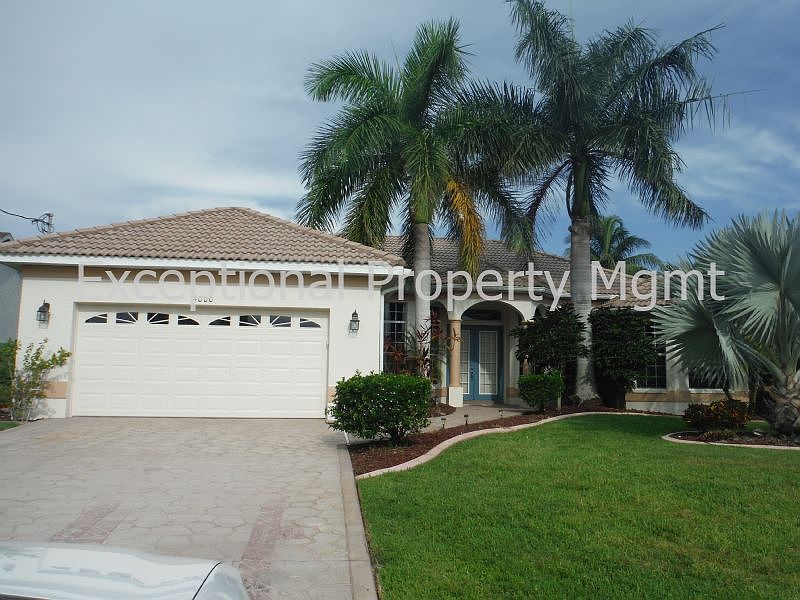 1st image of 4000 SW 27th Ct