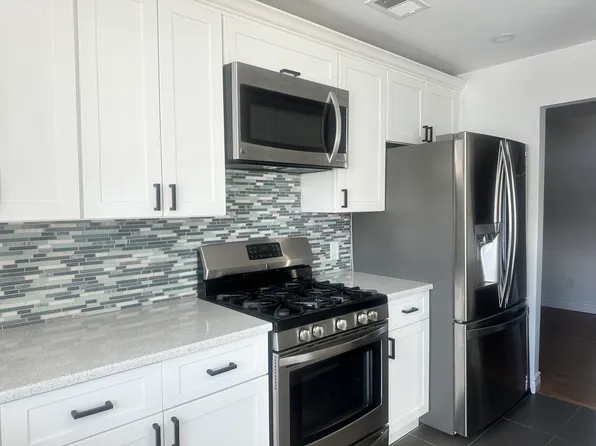 (undisclosed Address), New Windsor, NY 12553