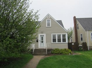 934 177th Pl, Hammond, IN 46324