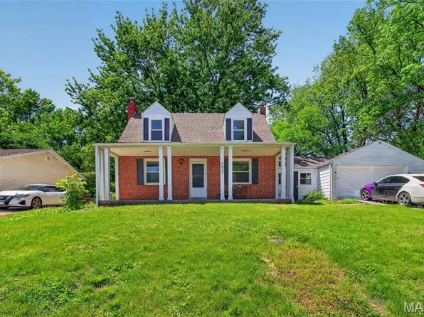 9817 Balboa Dr, Saint Louis, MO 63136