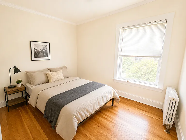 737 Hinman Ave #2W — Photo 3