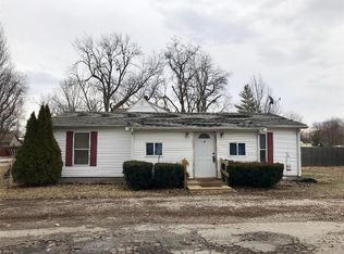 514 W Monroe St, Paris, IL 61944