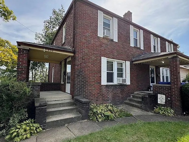 453 E Kline St — Photo 27
