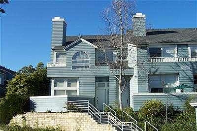 1st image of 804 Gilbert Ln
