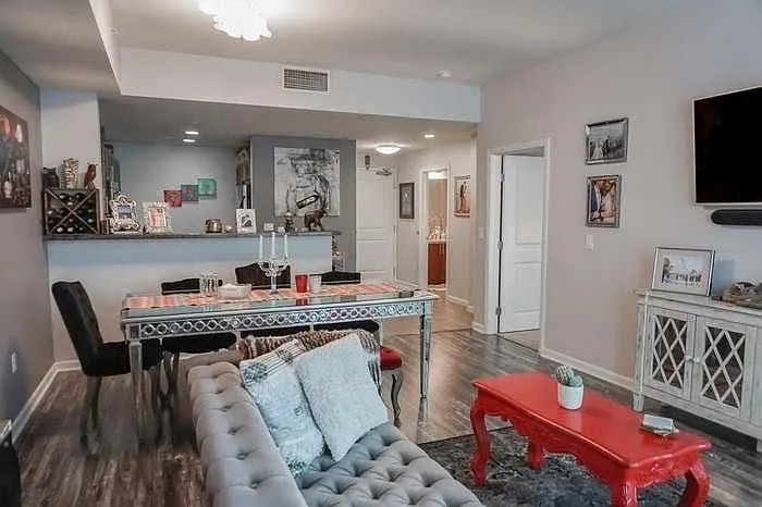 206 Park Blvd #201 — Photo 3